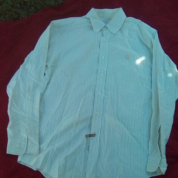 Shirt - Picture 2 of 4